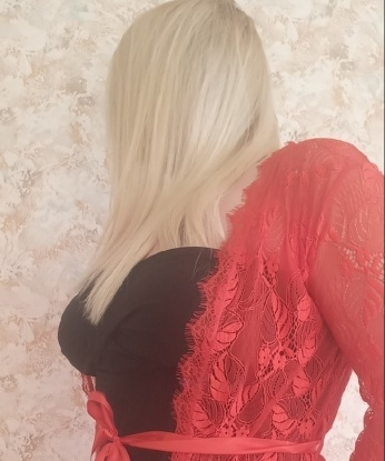 Нина, 39 лет, 4 размер груди